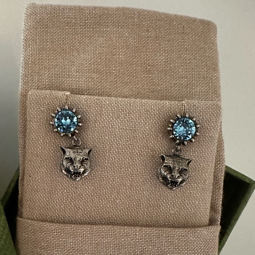 Gucci crystal Feline heads stub Earrings